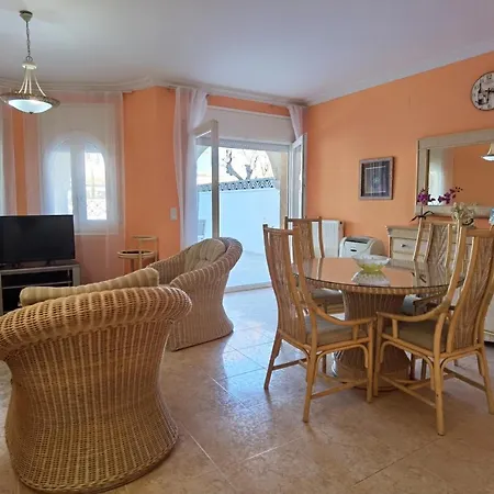 Leon Inmo Casa Roma - 12724 Holiday home
