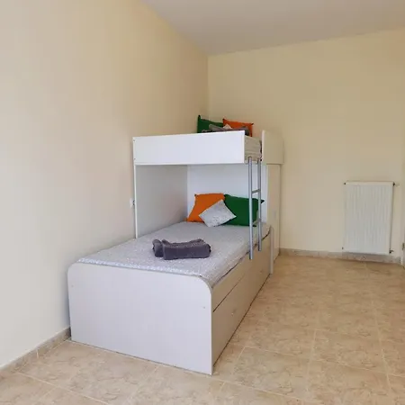 Leon Inmo Casa Roma - 12724 Holiday home