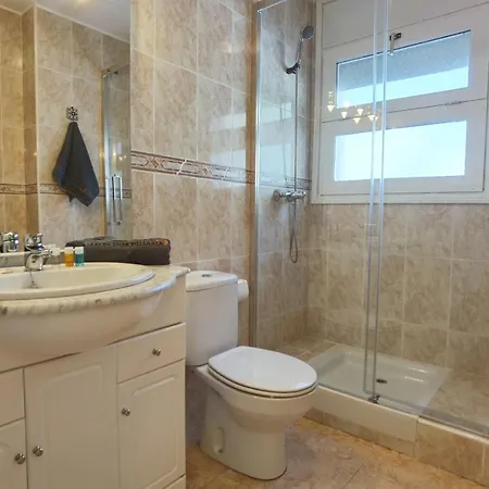 Leon Inmo Casa Roma - 12724 Holiday home Empuriabrava